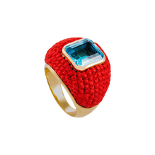 Anel Bombé Vermelho com Topázio